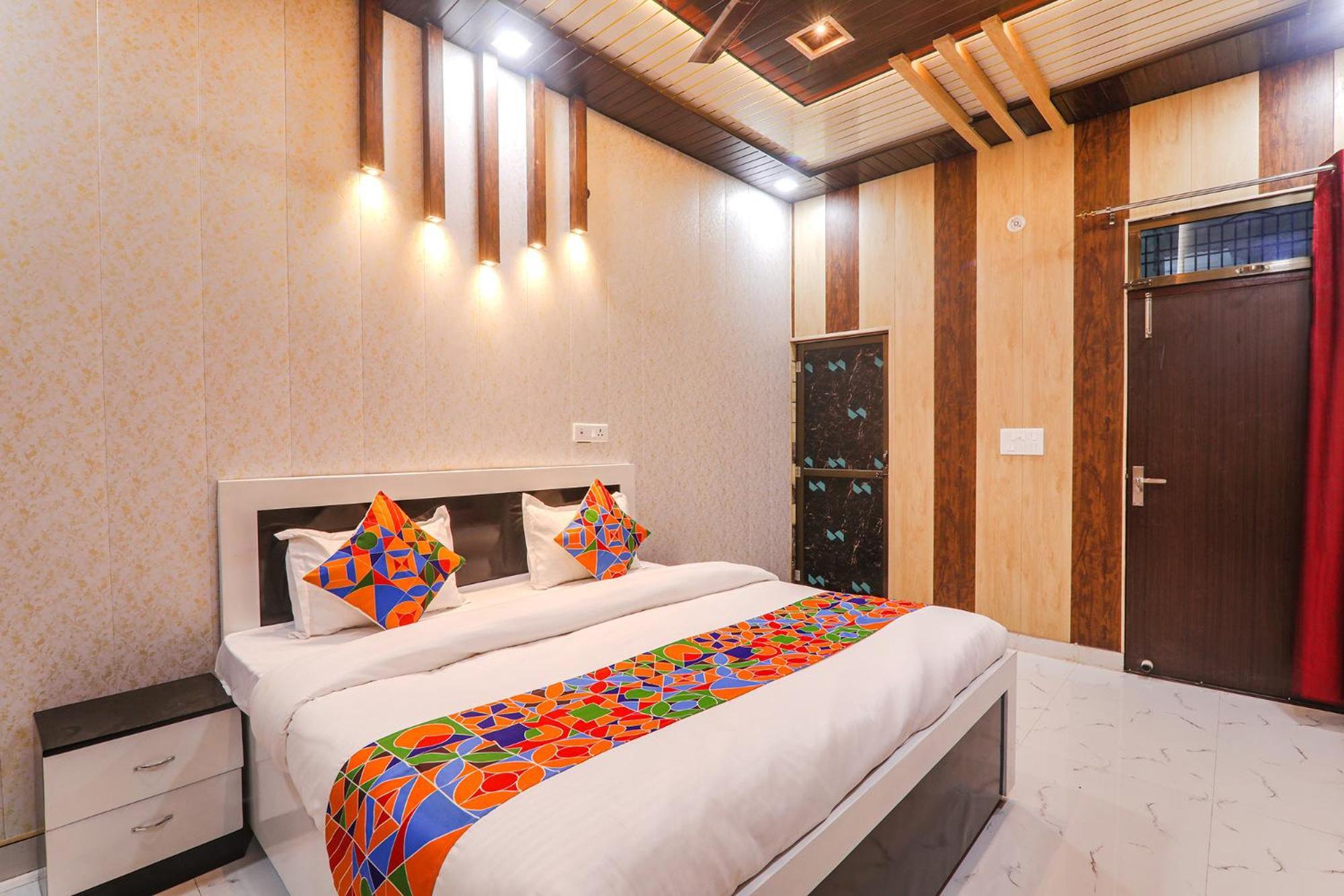 Fabhotel Uma Yugul Ayodhya المظهر الخارجي الصورة